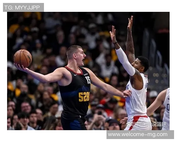 森林狼阵容发展受限交易与换帅难解困境需重建新局面 森林狼阵容发展受限交易与换帅难解困境需重建新局面